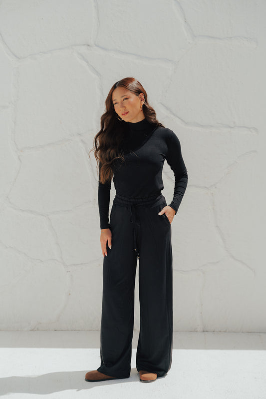 Pantalona Laço Moletinho Preta