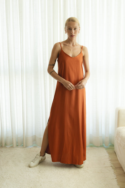 Vestido Longo Fenda Camel